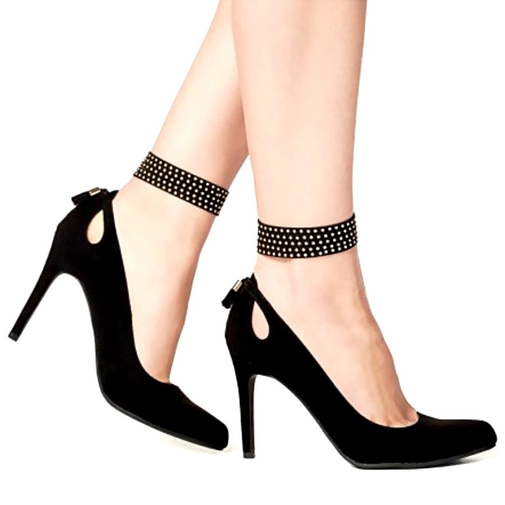 ▪️Layered Studded Anklets▪️ - Picture 2 of 3